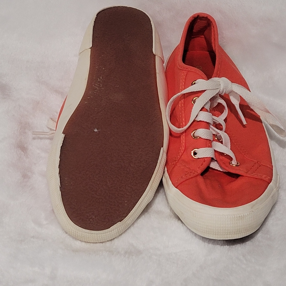 Old Navy Peach Shoes - Picture 5 of 9